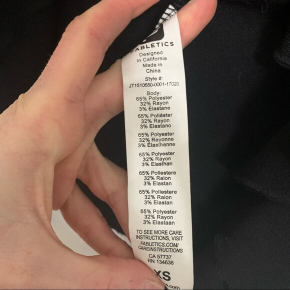 Fabletics Andrea black shrug - Picture 10 of 10